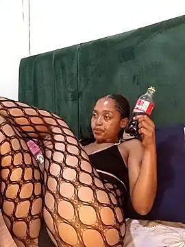 GoodinbedAfrican4 webcam