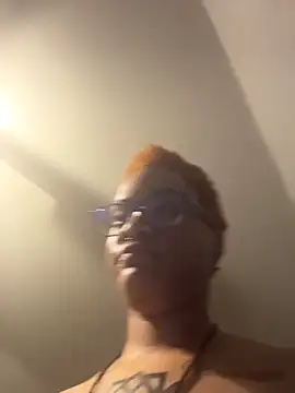 nickytheehawtie webcam