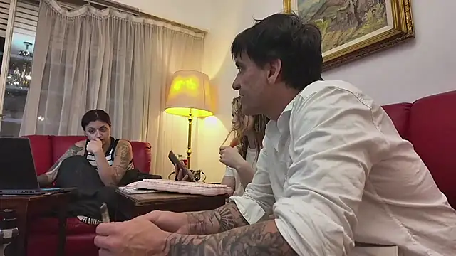 Elnonoykeila77 webcam