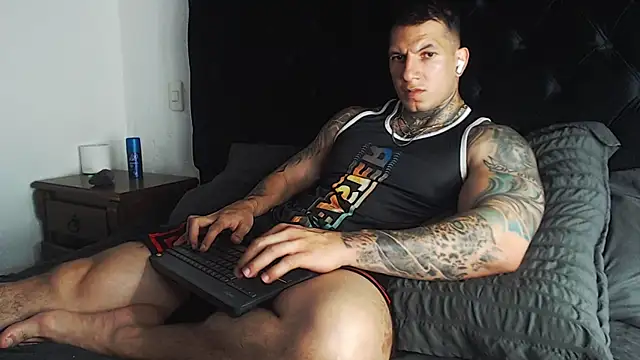 Shane_Clay webcam