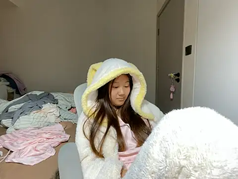 美女tutu512在线直播