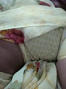 sweetqueen143 webcam