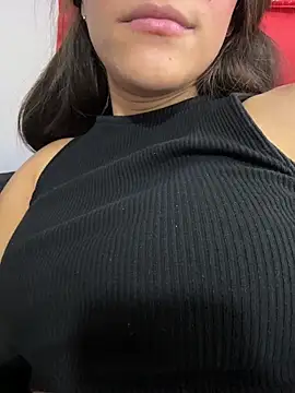 Webcam Model (TaylorrHill)  is live.Free join now!