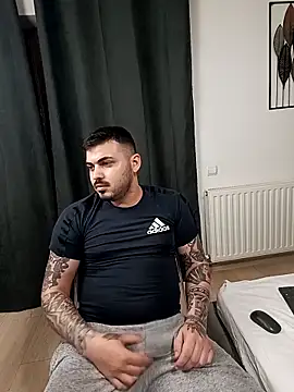 i_amahille (M young) - I take off my shirt.