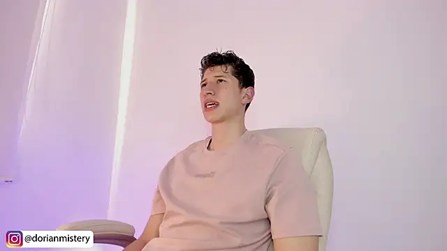 Dorianmistery2322_ webcam