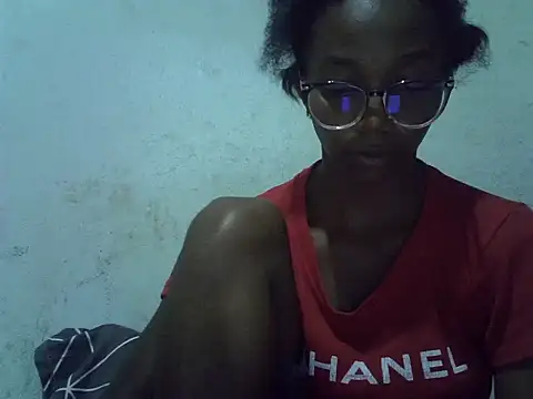 ElianeHot webcam