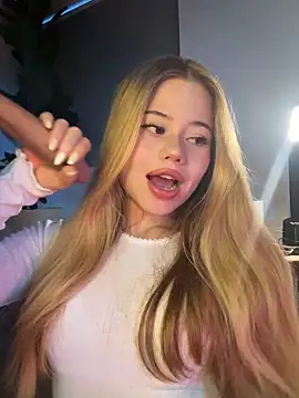 curchez_ (G young) - Give me an orgasm and make me cum please