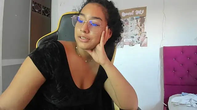 emily_stars1 webcam