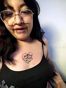 Its_kaori_sama webcam