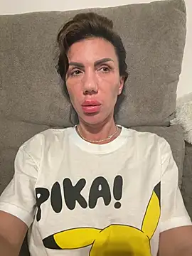 LoreennAny live sex cam