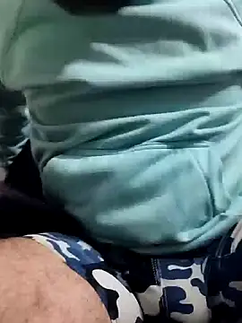 hairyandbigmann webcam