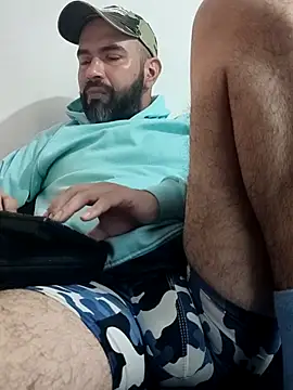 Preview of hairyandbigmann