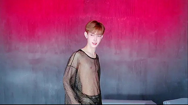 queen-vibe - Queen-Vibe's free webcam - UK Sex Cams