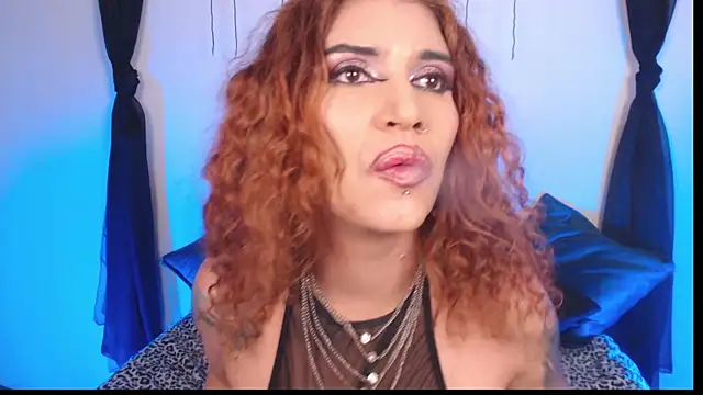 Agatha_Tenebris webcam