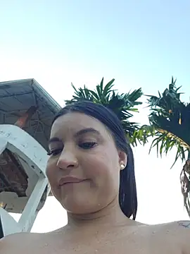 Pretty_Julieta webcam