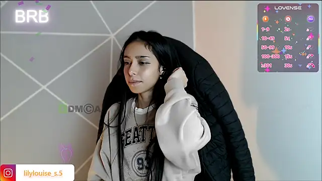 lilylouisee webcam