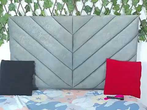 valerythompsonper webcam