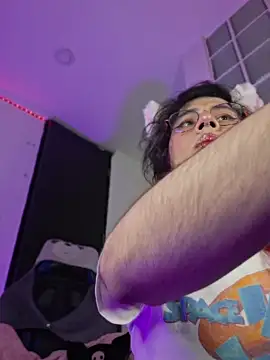 Sweet-SharoKitty webcam