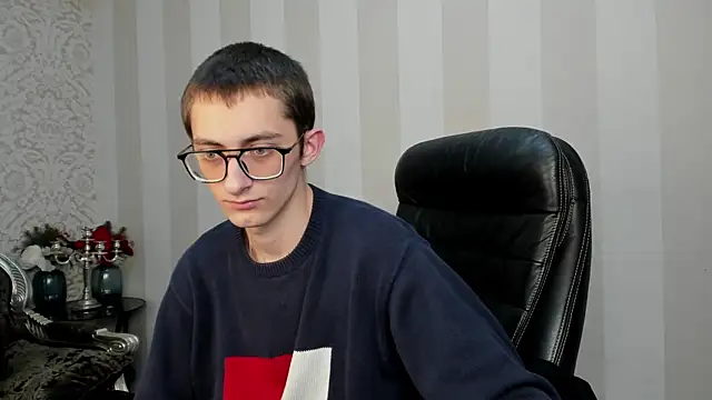 RonBevs live sex cam