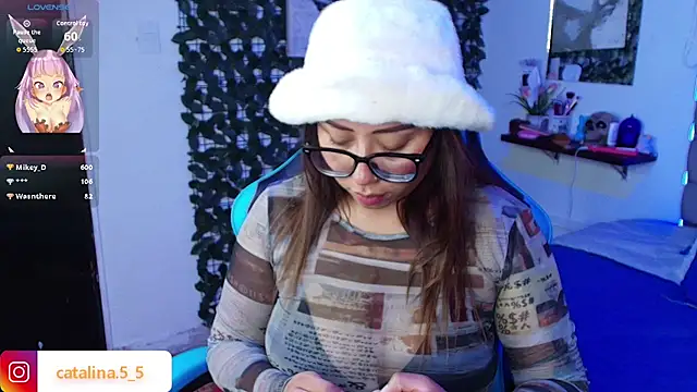 Kata_Bigboobs webcam