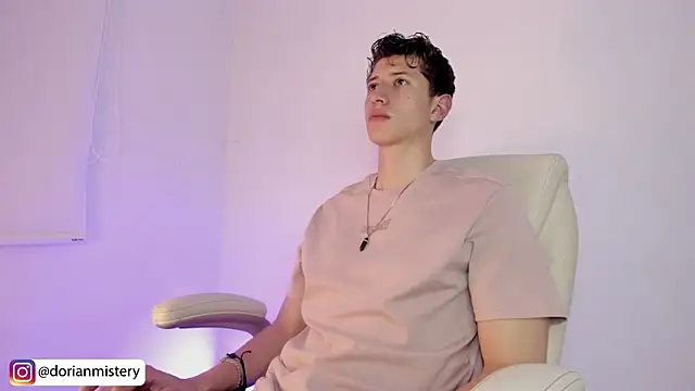 Dorianmistery2322_ webcam