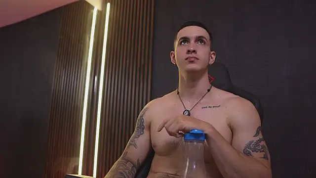 JacksonOlsenn webcam