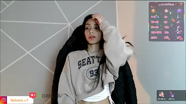 lilylouisee webcam