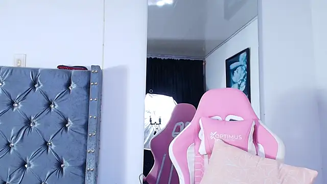 GraceWallace_ webcam