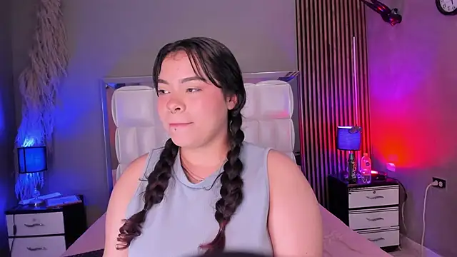 xCharlotte_20 webcam