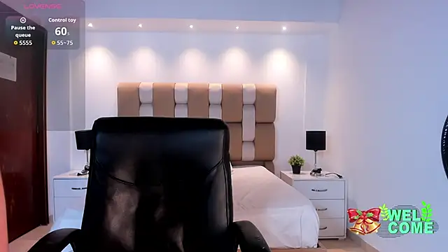 Alicee_Broownn webcam