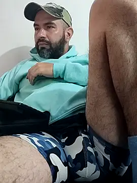 hairyandbigmann webcam