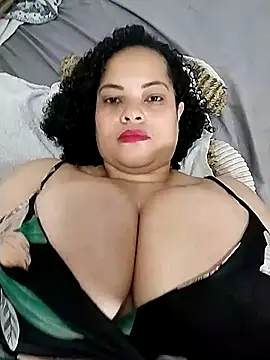 Webcam Model (sweetpe)  is live.Free join now!