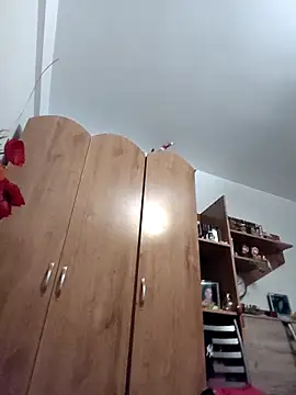 naughty69curls webcam