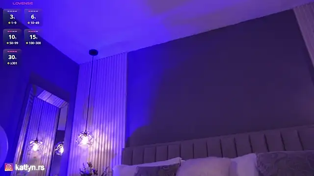 KatlynRous webcam