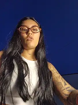 Roma_xxx live sex cam