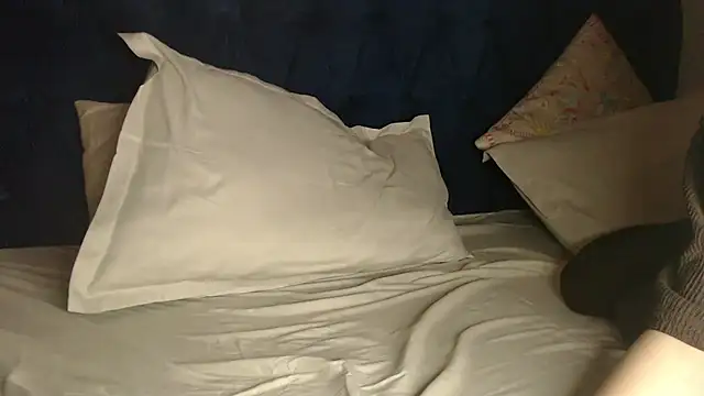 hottie_heer - Hottie_heer's free webcam - UK Sex Cams