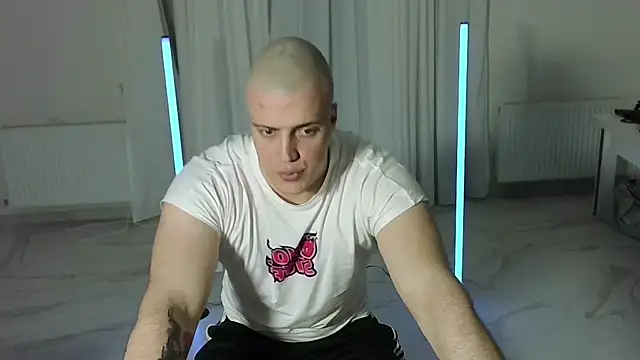 telenok - Telenok's free webcam - UK Sex Cams