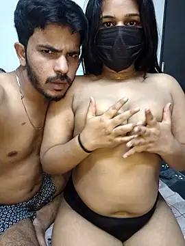 MIDNIGHT_STAR110's room