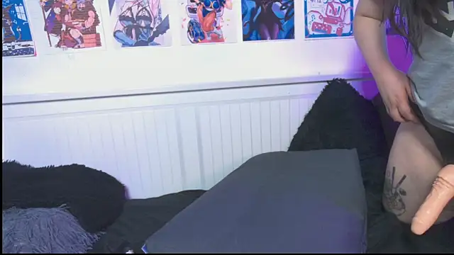 snowblack_ - Snowblack_'s free webcam - UK Sex Cams