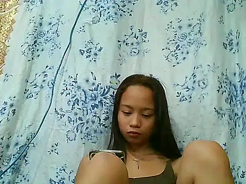 Asianpinay_Skinny1818 webcam