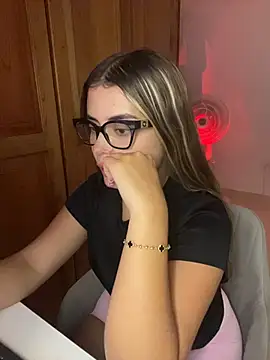 Miss_valeriaa webcam