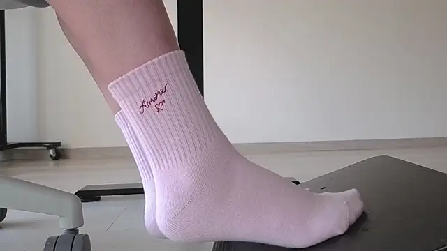 feetbeth - Feetbeth's free webcam - UK Sex Cams