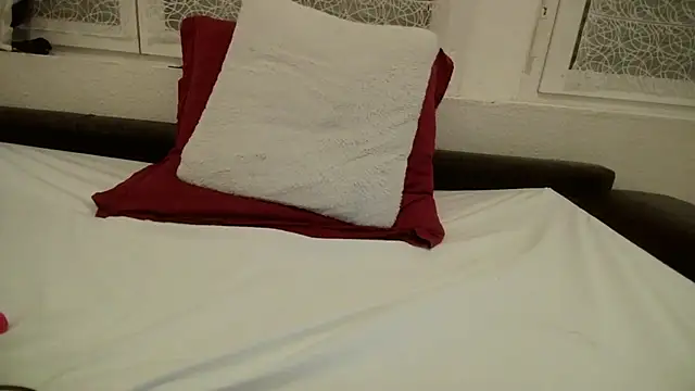 mssjune live sex cam