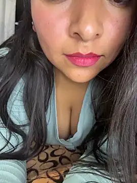 Luci_Sweet22 webcam stripchat model stream image