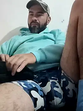 hairyandbigmann webcam