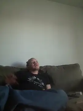 yourMasterisBored webcam