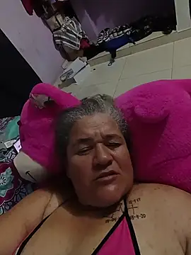 CheekySnowQueen_69 webcam