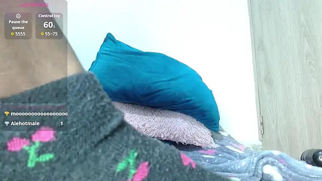 avaleri_cherry webcam