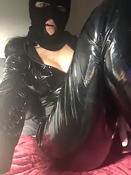 Lilithcachonda webcam