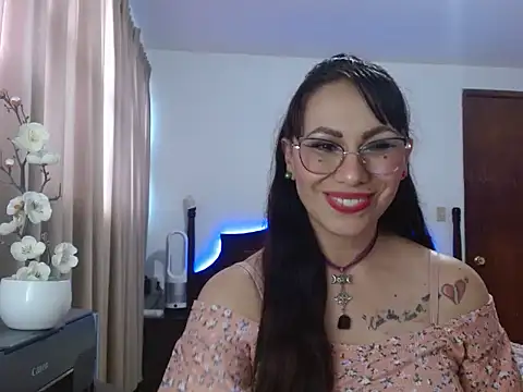 AloLovely_ webcam